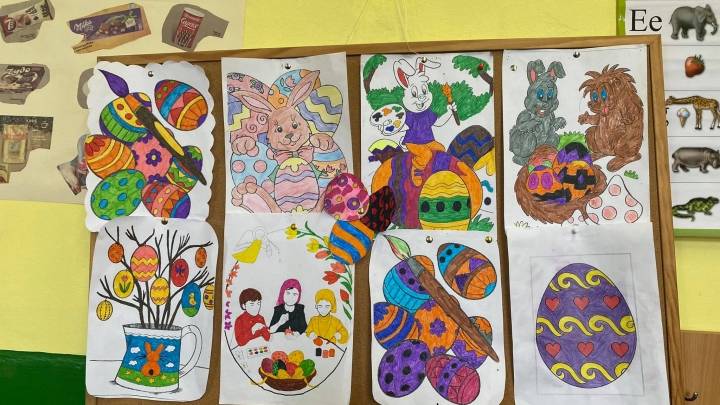 Великденска украса на учениците от 6-ти клас